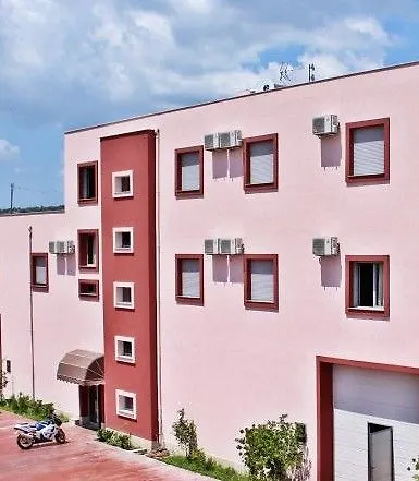 Aurelis Hotel Bërxull Αλβανία