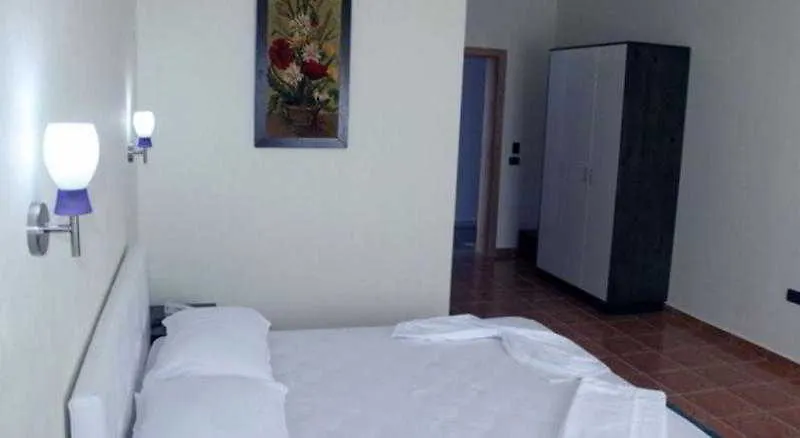 ****  Aurelis Hotel Bërxull Αλβανία
