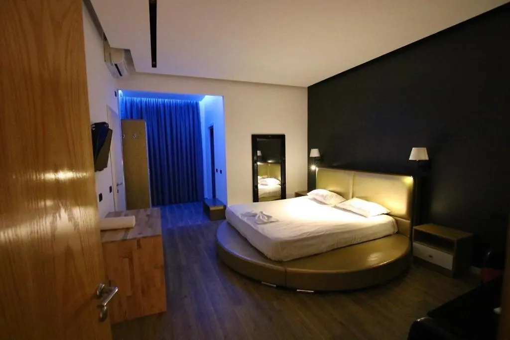 Aurelis Hotel Bërxull