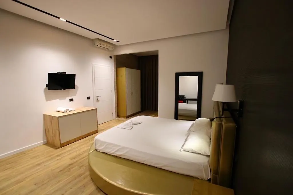 Aurelis Hotel Bërxull